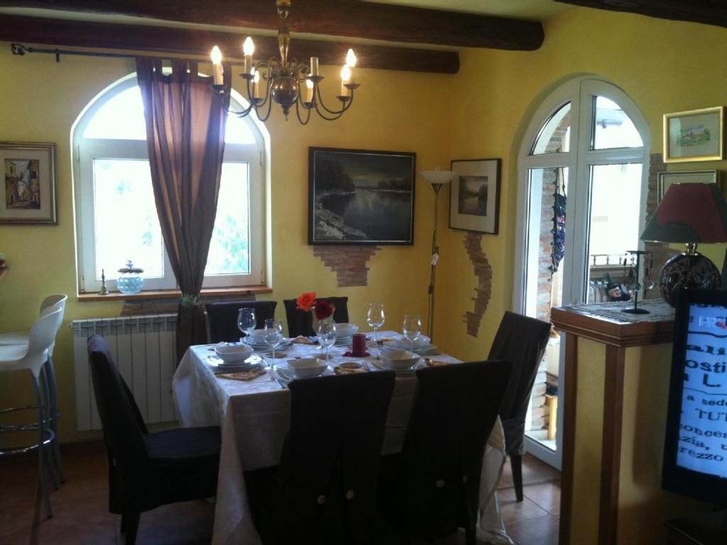 Villa In Funtana With Private Tenniscourt Exteriör bild
