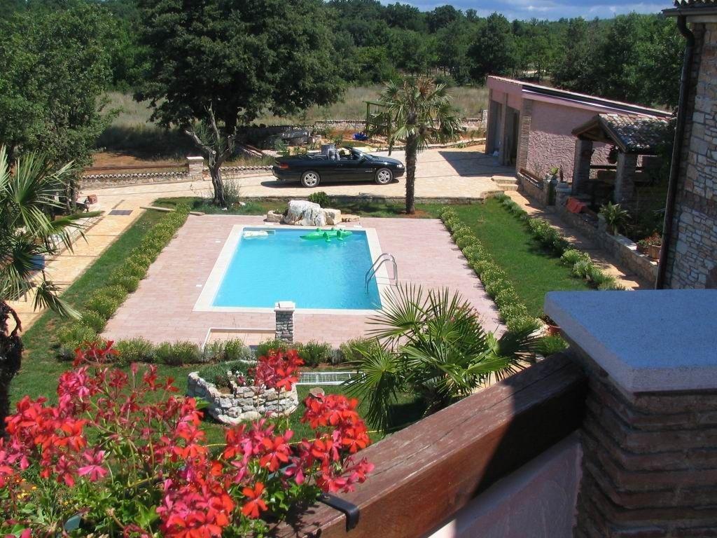 Villa In Funtana With Private Tenniscourt Exteriör bild